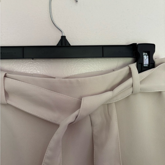 Zara Cream A-Line Skirt with Belt - Picture 2 of 4